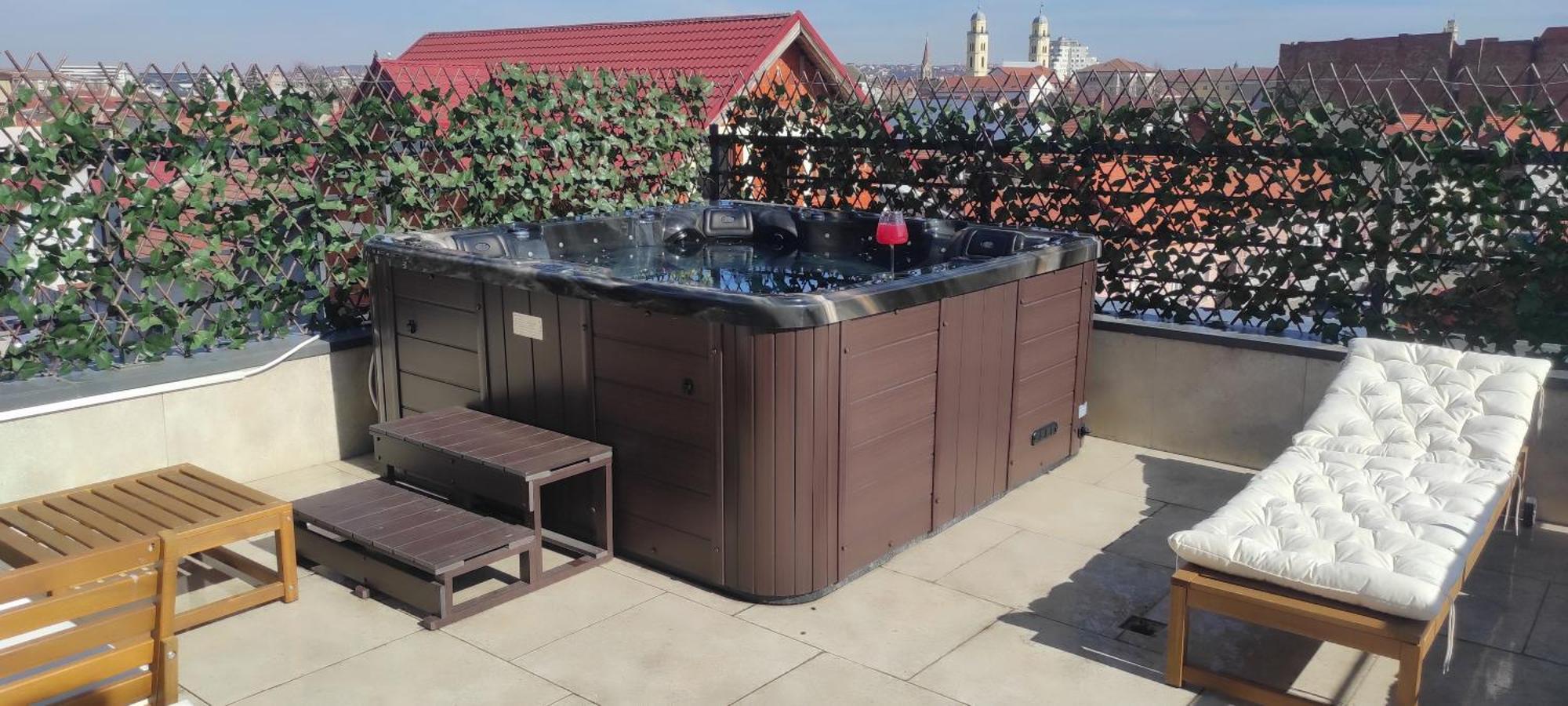 Hotel Fantazia Oradea - Self Check In & Out Exterior photo